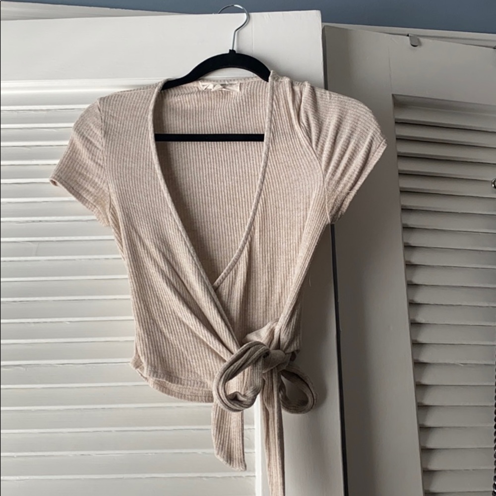 Urban outfitters tip top